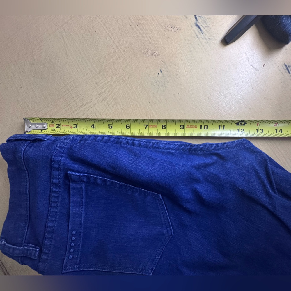 BlankNYC Jeans - Picture 8 of 8